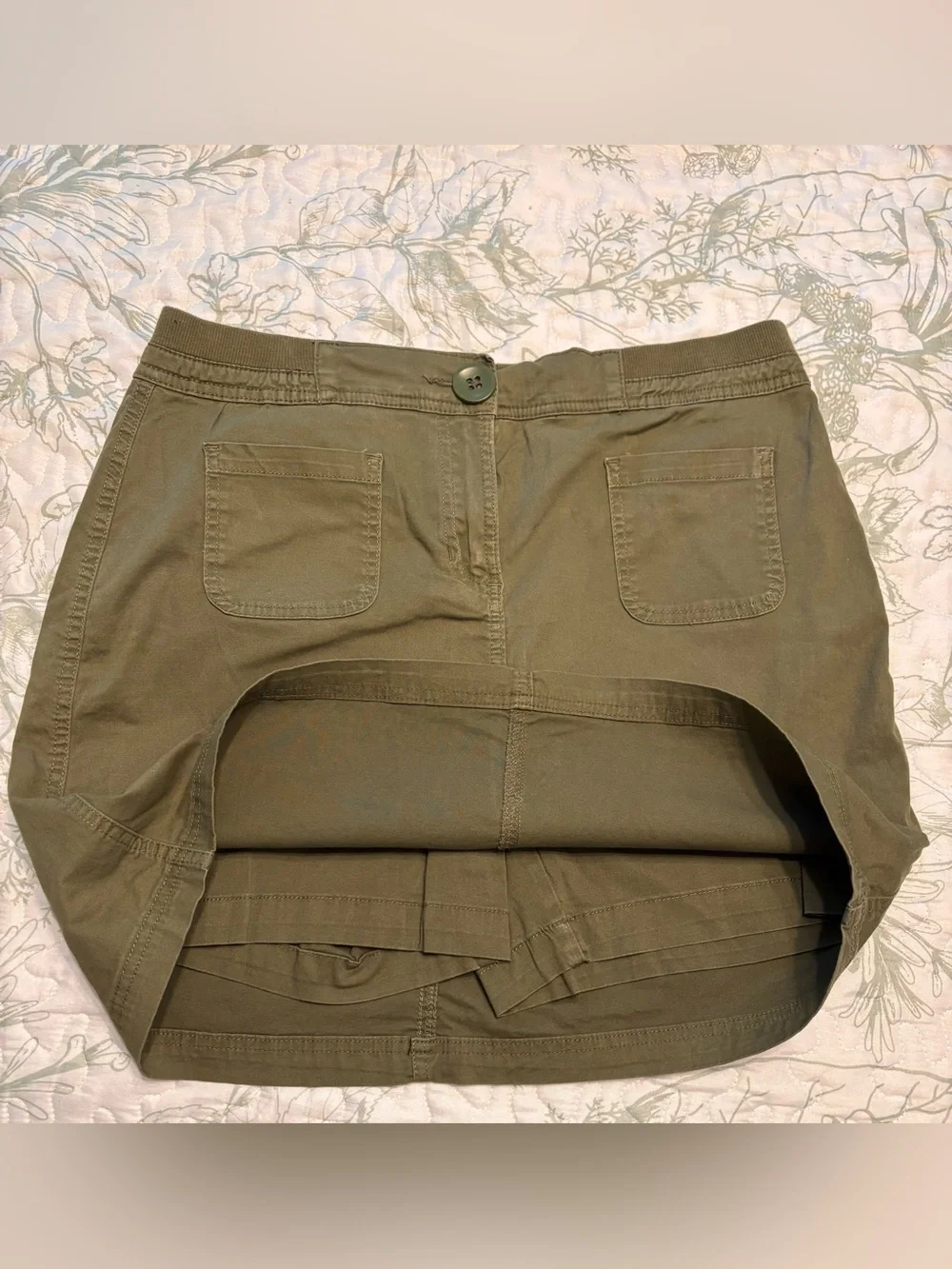 Karen Scott Olive Green Mini Skort with Front Pockets